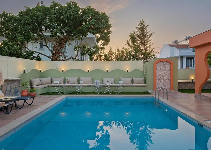 Mediterranean With Private Pool 费特希耶