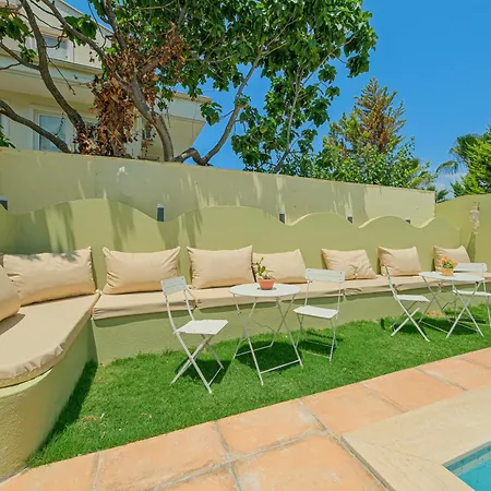 Mediterranean With Private Pool Villa *