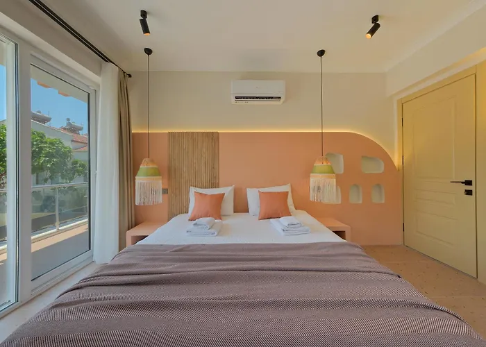 فيلة Mediterranean With Private Pool