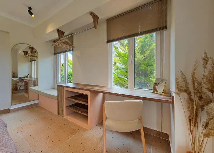 Mediterranean With Private Pool * فتحية