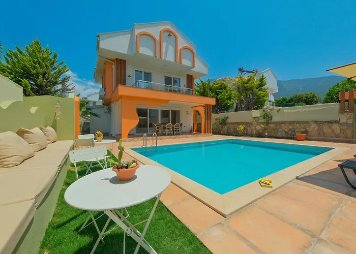 Mediterranean With Private Pool فيلة