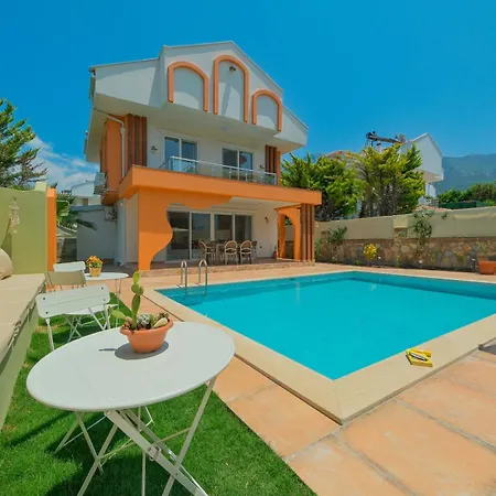 Mediterranean With Private Pool 别墅