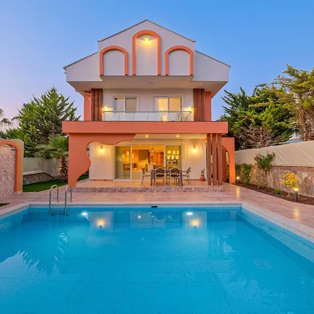 Villa Mediterranean With Private Pool Fethiye